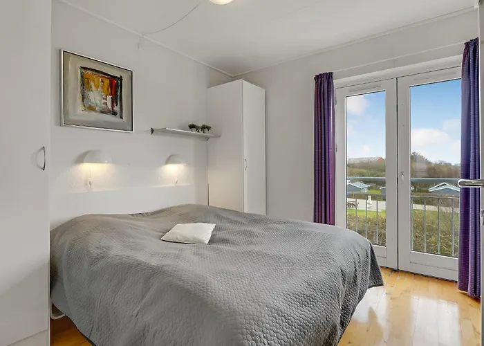 Dom wakacyjny 2 Bedroom Stunning In *